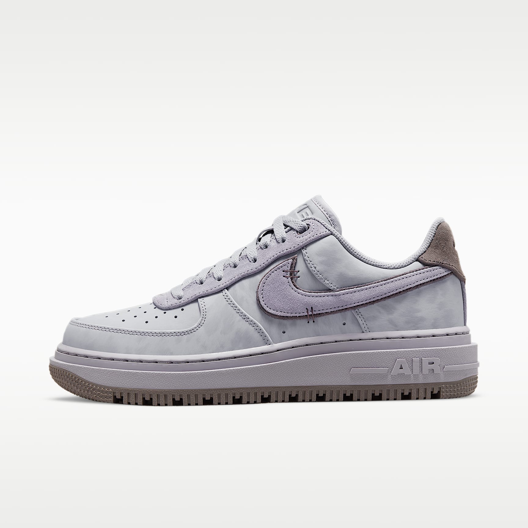 靴 nike air force 1 Lux Nike Air Force 1 Luxe Men's Shoes. Nike ID